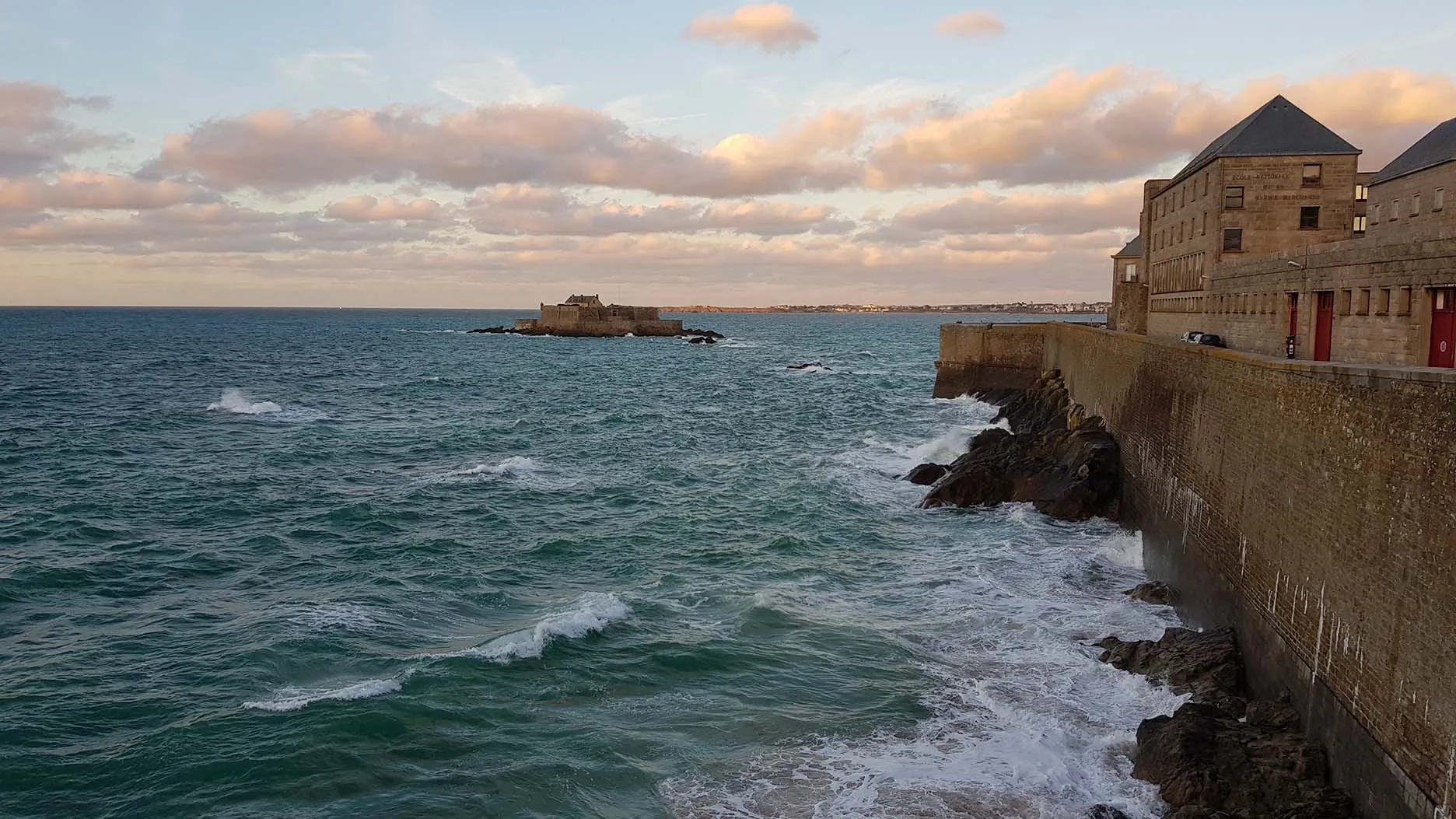 Comment profiter des grandes marées à Saint-Malo ?